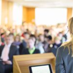 【コラム】出版記念講演会で本命商品への動線をつくる